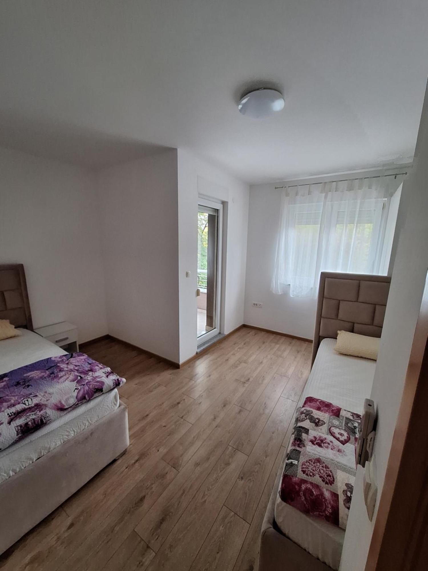Apartment Enjoy Free Private Parking Mostar Exterior foto