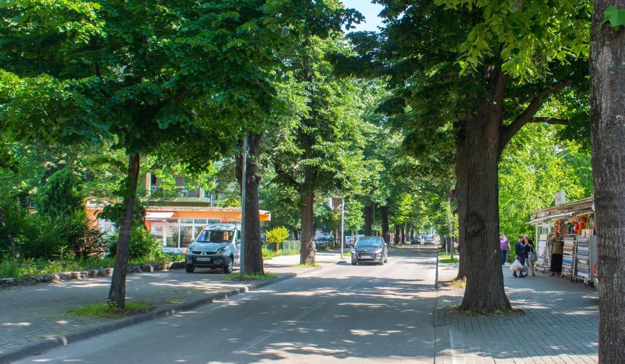 Apartment Enjoy Free Private Parking Mostar Exterior foto